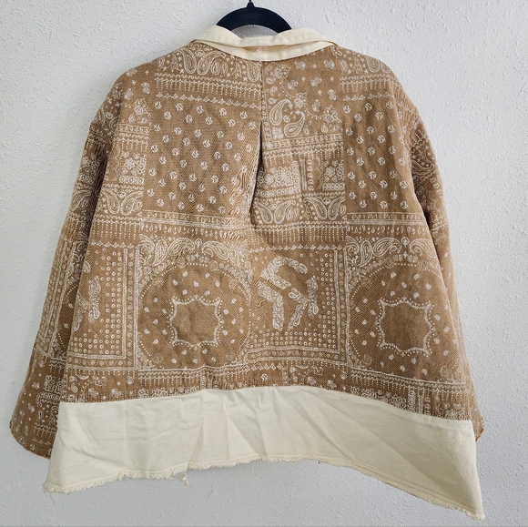 POL NWT Ponderosa Jacket Quilted  Tan and Cream  Embroidered Patchwork Jacket - Picture 6 of 9